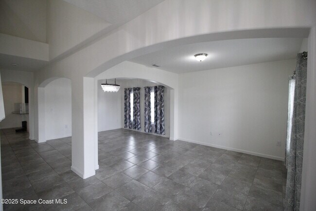 Building Photo - 4369 Alligator Flag Cir