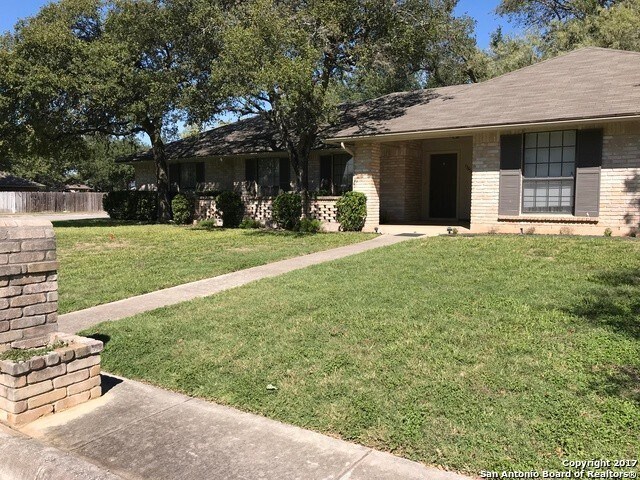 Foto del edificio - 13851 Susancrest Dr