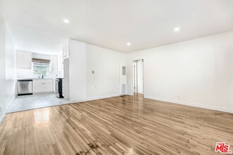 Building Photo - 1908 12th St