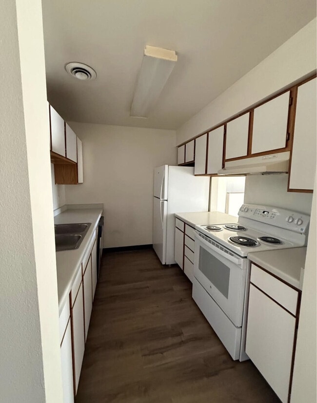 Foto del edificio - Cedar Grove I and II