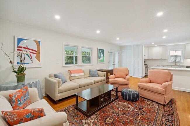 Foto del edificio - 642 Lindendale Ave