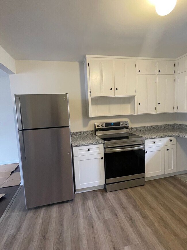 Foto del edificio - 1036 Seymour Ave