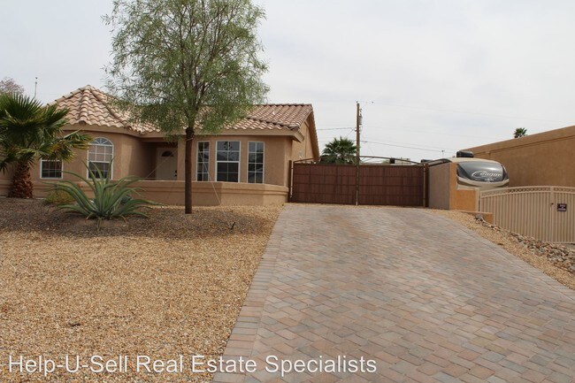 Foto del edificio - 3 br, 2 bath House - 3864 Chesapeake Dr  #1