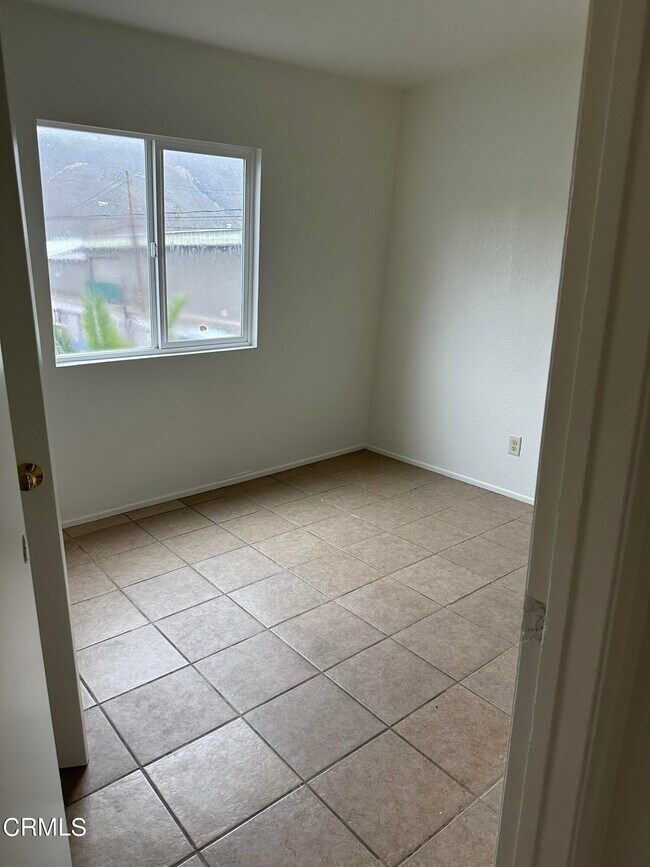 Foto del edificio - 77 W McFarlane Dr