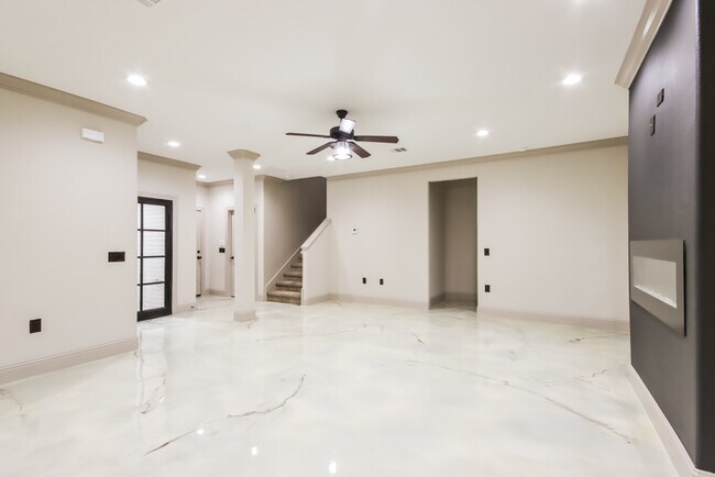Foto del edificio - 1823 Black Bear Dr