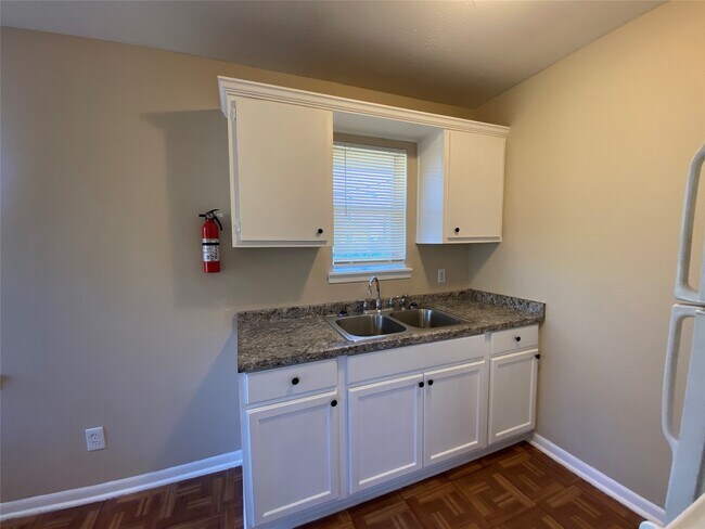 Foto del edificio - 3024 Elgin St