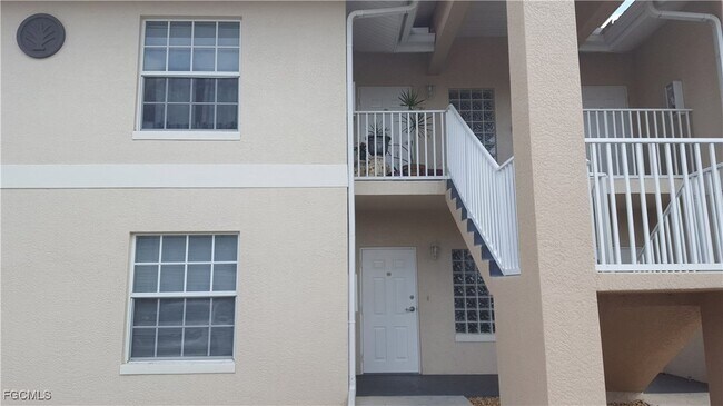 Foto del edificio - 8555 Bernwood Cove Loop