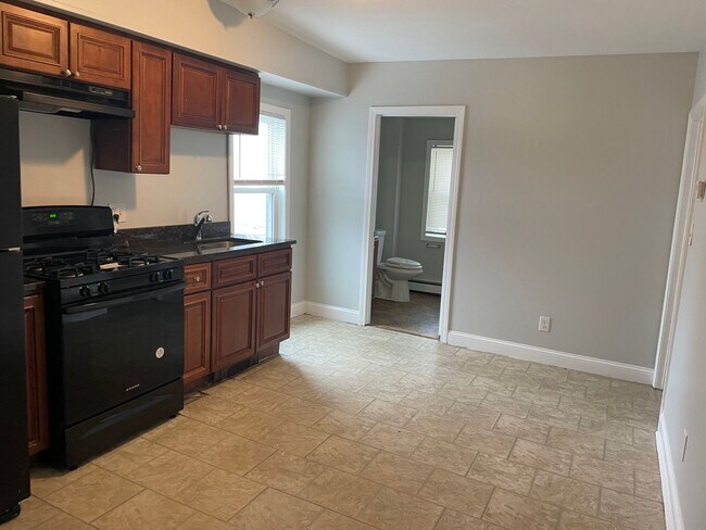 Building Photo - 24 Paradis Ave