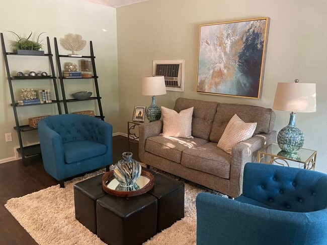 Gorgeous Detached Home in Arlington Meadows - Gorgeous Detached Home in Arlington Meadows