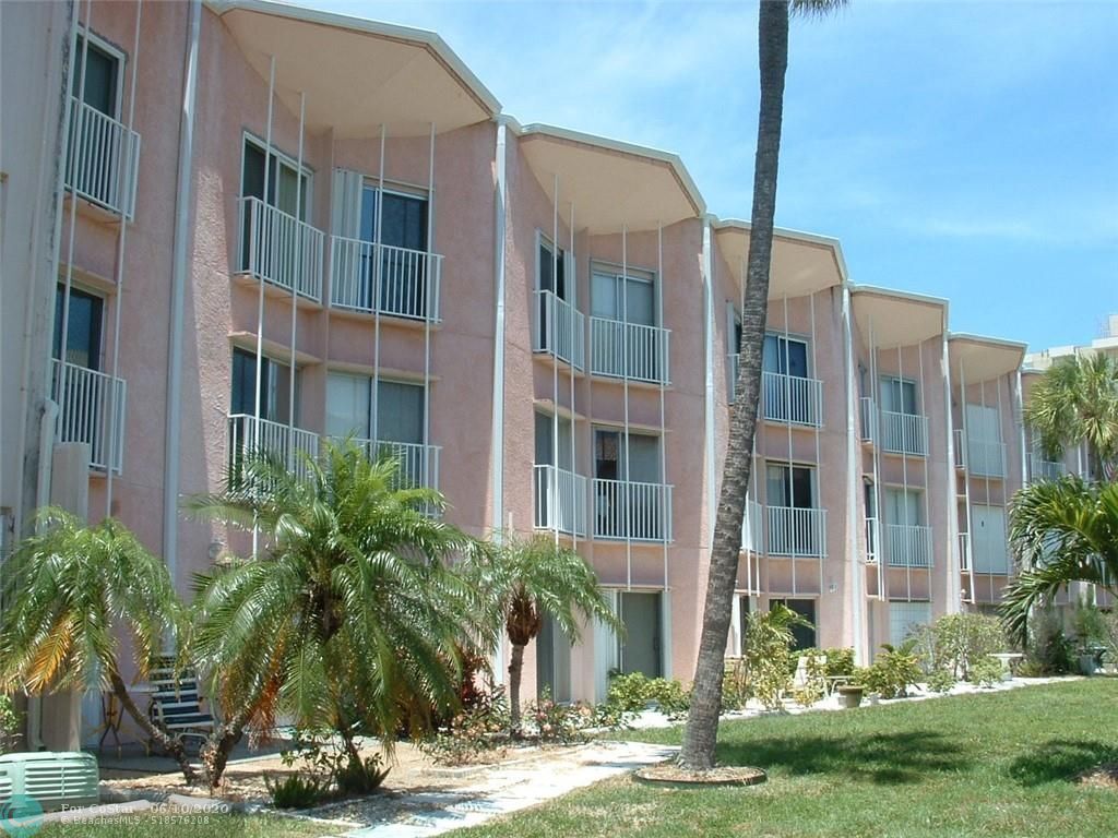 1967 S Ocean Blvd Unit 105, Pompano Beach, FL 33062 Condo for Rent in Pompano Beach, FL
