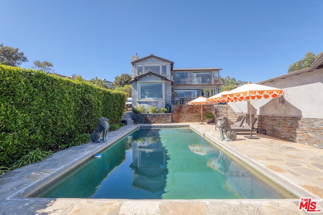 Foto principal - 1300 Summitridge Dr
