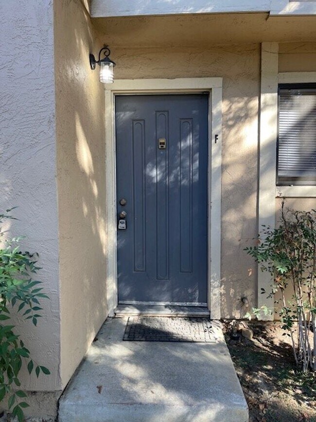 Foto del edificio - 2150 Northwood Cir