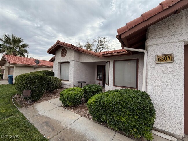 Building Photo - 6305 Crosswood Ave