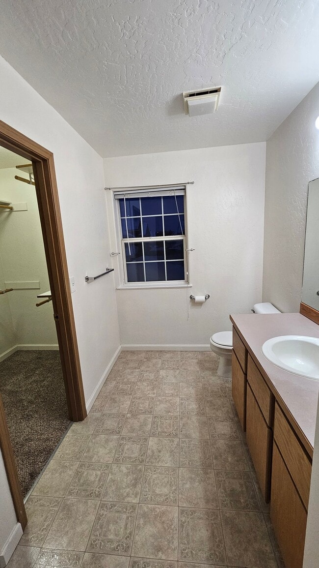 Building Photo - 8848 Boom Cir