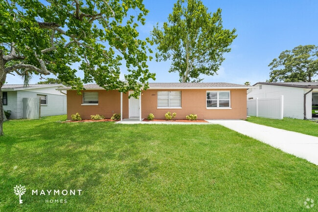 Building Photo - 3303 Jackson Dr