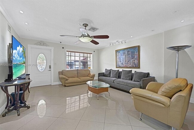 Foto del edificio - 2849 Dewey St