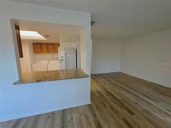 Foto del edificio - 9909 Sweepstakes Ln