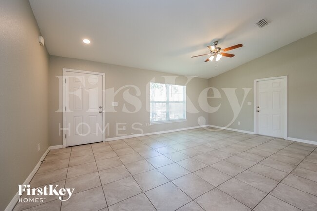 Building Photo - 13057 Feldman Ave