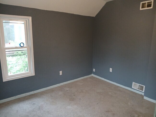 Foto del edificio - 1+ Bedroom in Northeast Minneapolis