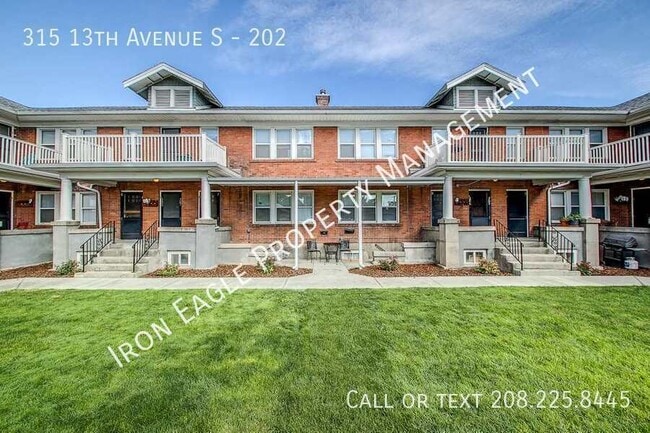 Foto del edificio - 315 13th Ave S