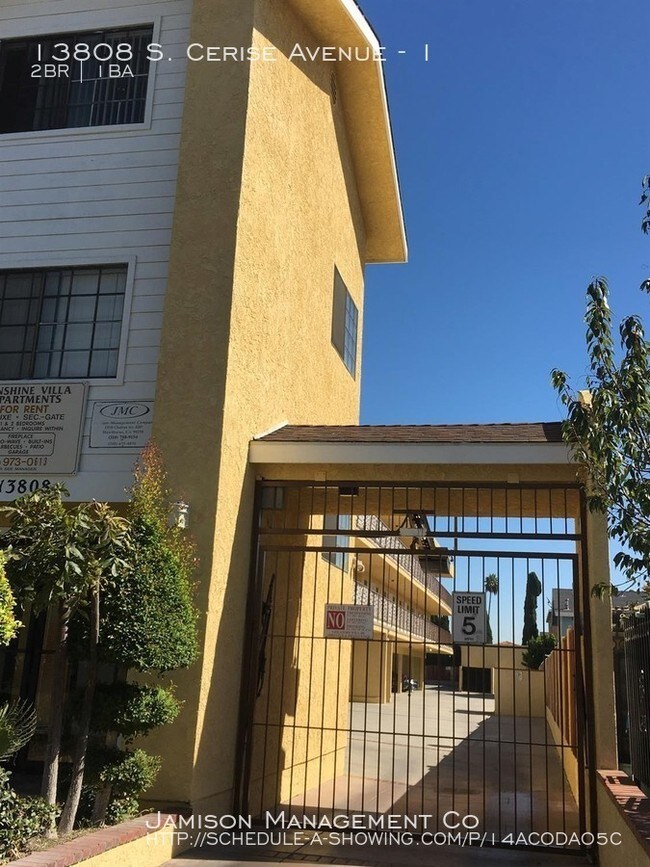 Foto del edificio - 13808 Cerise Ave