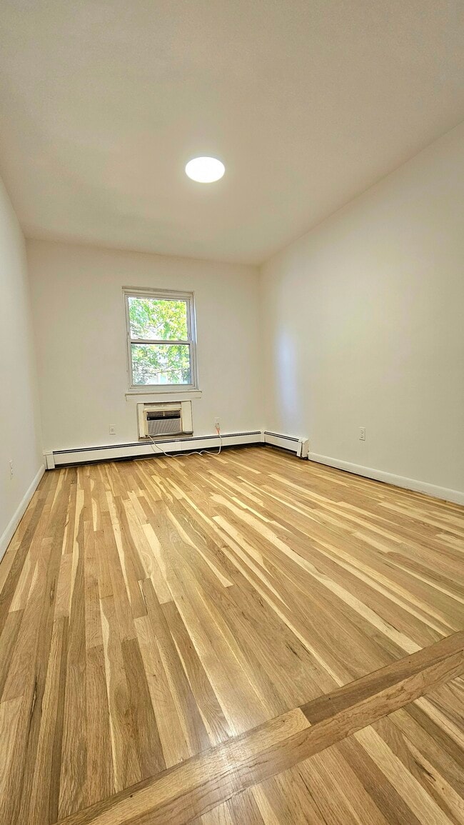 Building Photo - 288 W 236th St