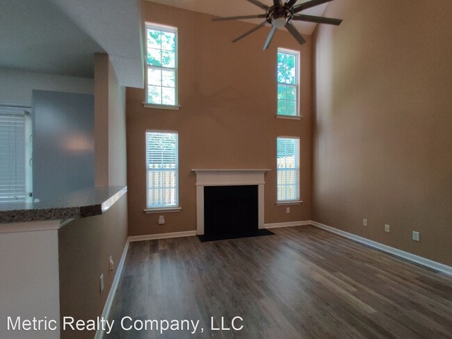 Foto del edificio - 8921 Scotch Heather Way