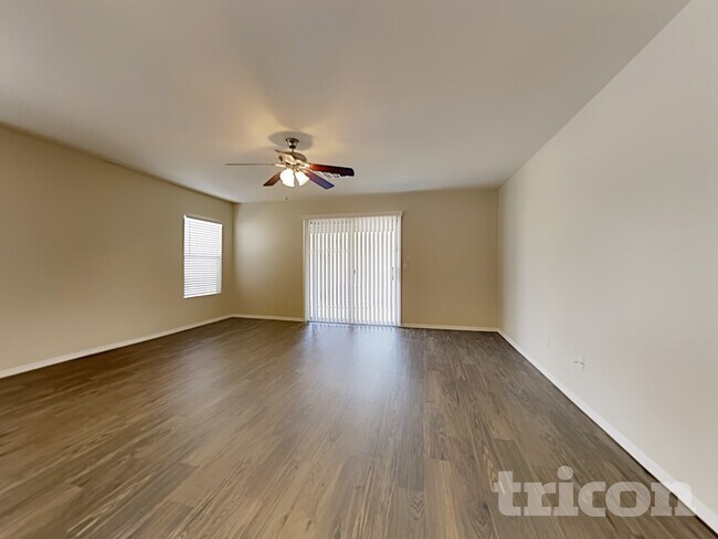 Foto del edificio - 11634 W Vogel Ave