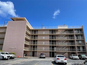 Building Photo - 68-055 Akule St