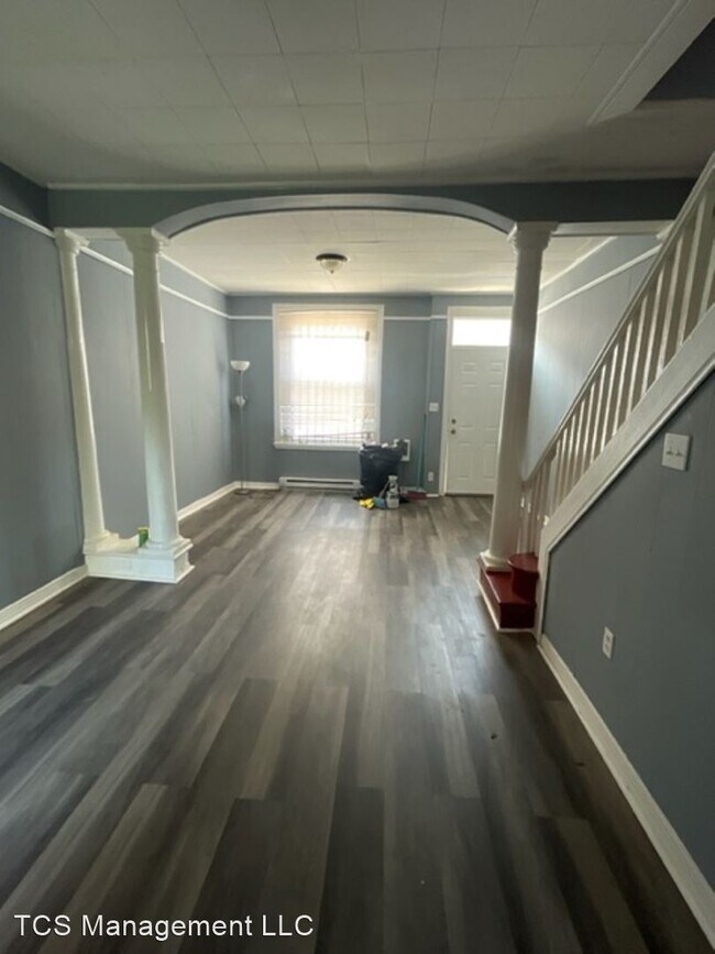 Foto del edificio - 3 br, 1 bath House - 2727 N Croskey St