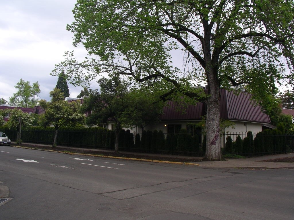 Primary Photo - 1695 Patterson St
