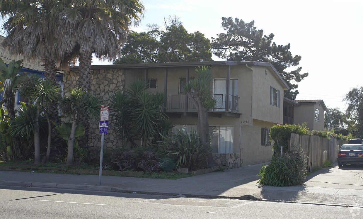 Foto principal - 1246 Ashby Ave
