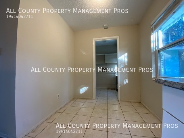 Building Photo - 3148 Jennings Dr