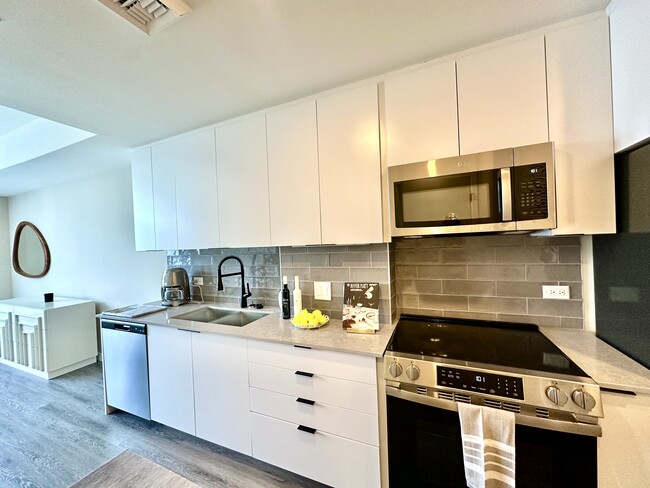 Foto del edificio - 105 NE 25th St
