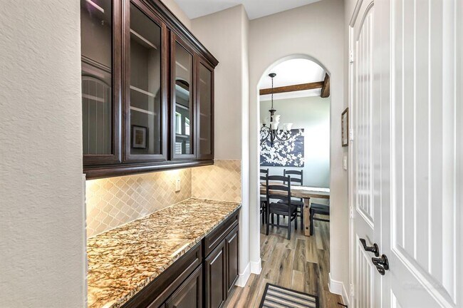 Foto del edificio - 26446 Morgan Creek Ln