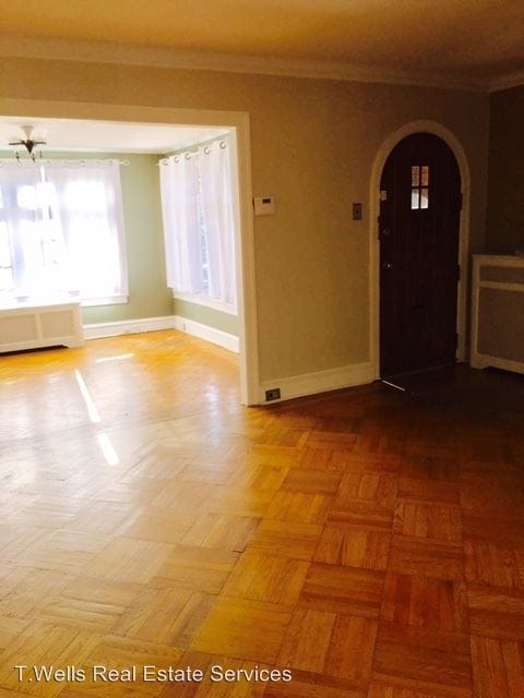 Building Photo - 629 W Ellet St