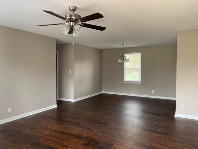 Building Photo - 3 Bedroom Home For Rent in St. Bethlehem A...