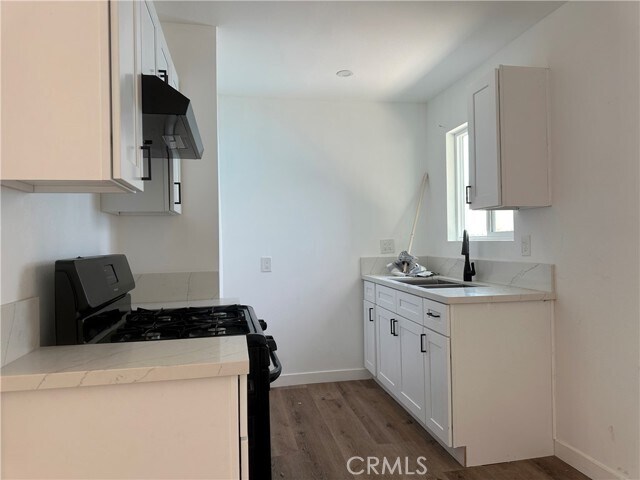 Building Photo - 455 W Cowles St