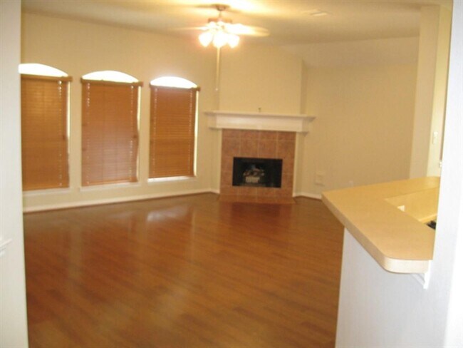Building Photo - 4811 Chase Stone Dr