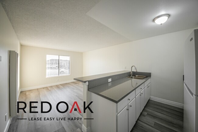 Foto del edificio - ~2 Weeks FREE~ Bright and Spacious One Bed...