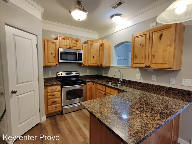 Building Photo - 3 br, 2 bath House - 8215 N Clear Rock Rd ...