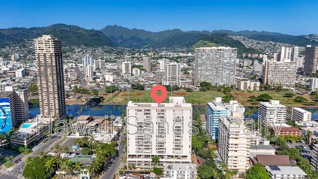 Foto del edificio - 430 Keoniana St