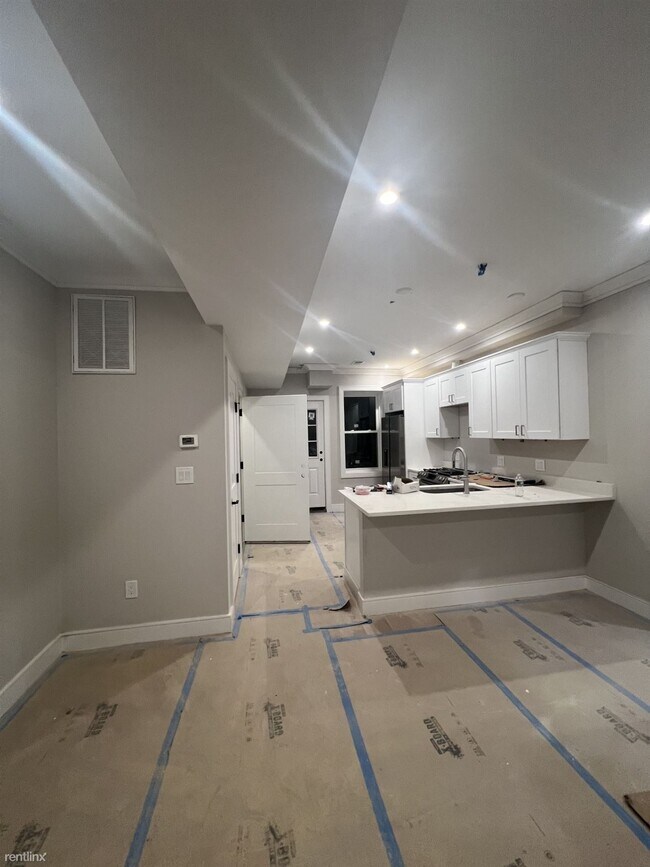 Foto del edificio - 4 br, 1 bath Condo - 161 Allston St Apt 6E...