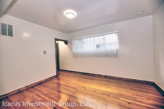 Foto del edificio - 3108 W 63rd St