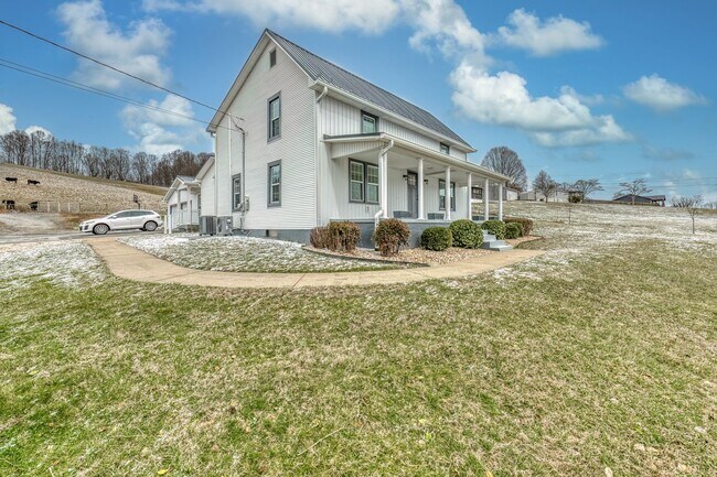 Foto del edificio - 5 Bedroom / 3.5 Bath Home Blountville, TN