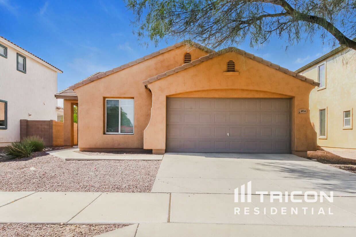 Foto principal - 6914 S 38th Ln