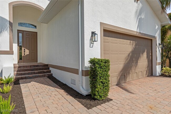 Foto del edificio - 8752 Banyan Bay Blvd
