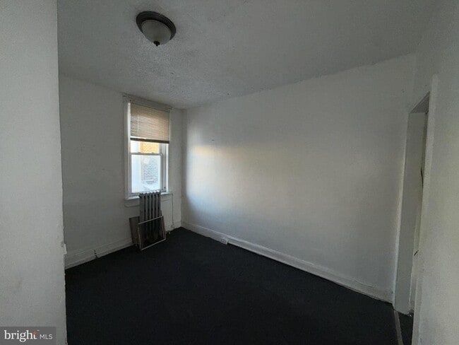 Foto del edificio - 3237 Hartville St