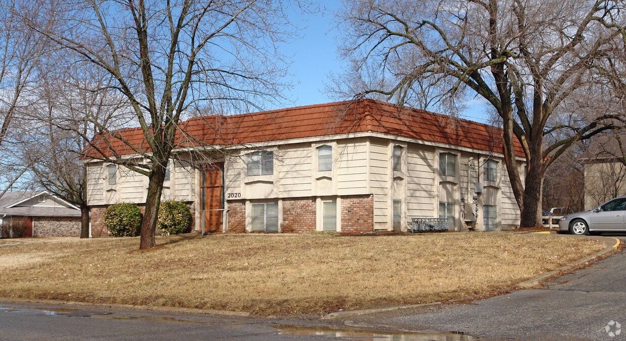 spanish crest apartments lawrence ks apartments com