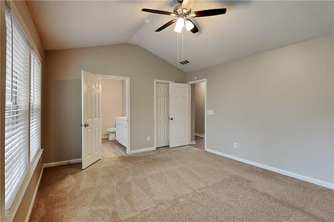 Building Photo - 252 Creel Chase NW